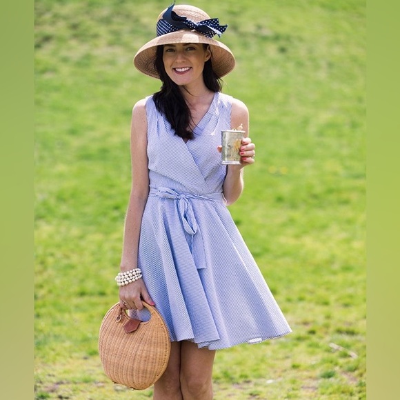 TAHARI Chambray 100% Linen Dress Sleeveless Pockets Scalloped V-neck Tie Size 6 - Picture 16 of 16